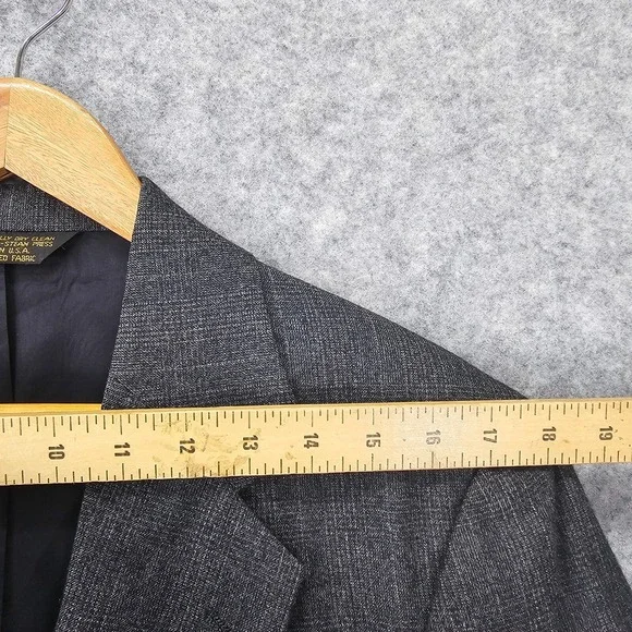 Vintage 90s STRATHMORE Sports Coat Men 40L Medium Long Gray Glen Plaid Union USA